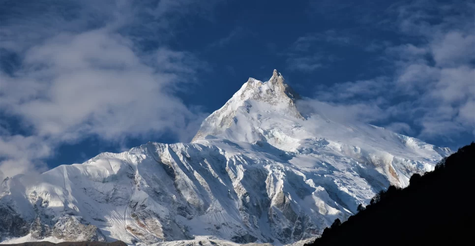 Best Time for Manaslu Circuit Trekking