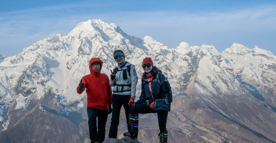 Tserko Ri View around Laangtang Valley Trek