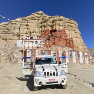 Upper Mustang Jeep Tour