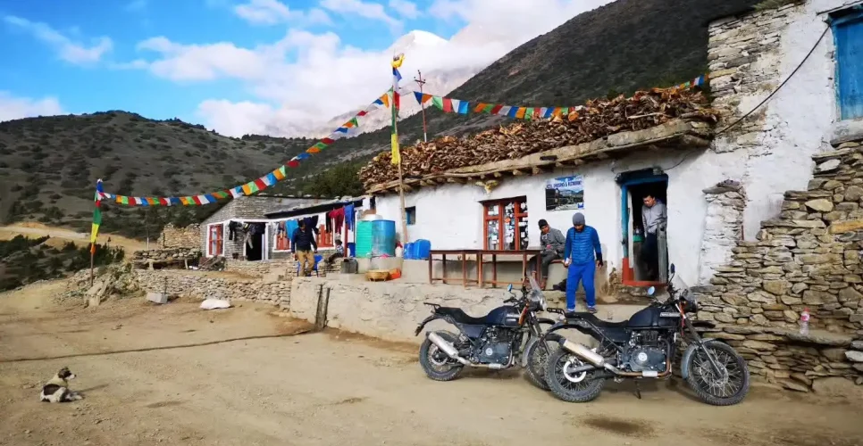 Motorcycle tour in Nepal