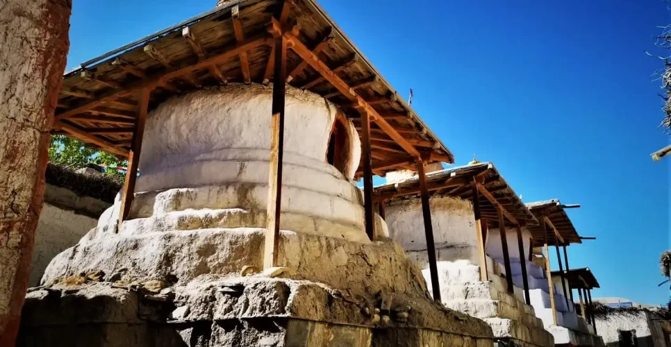 Manaslu Circuit trekking